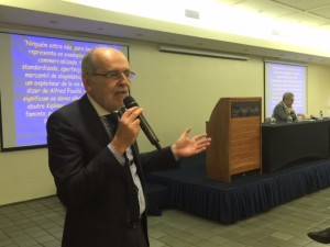 Presidente do CFM, Carlos Vital | Foto: Mayra Rossiter