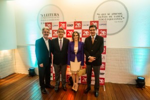 INTERNE 20 ANOS